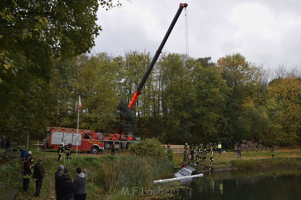 Einsatz BF Koeln PKW im See Koeln Esch P036.JPG - Miklos Laubert